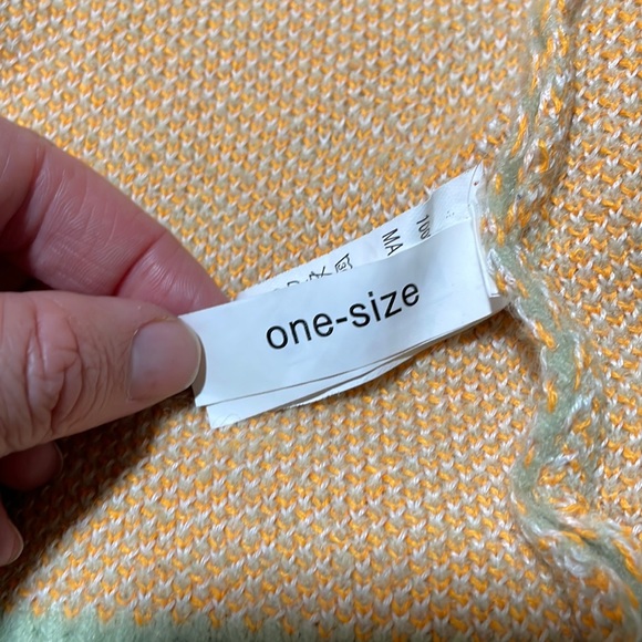 Green Flower Cardigan - One Size - Picture 5 of 7